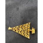 Vintage Gold-Tone Christmas Tree Brooch with Red Rhinestones – 1″x2″