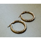 Gold Twist Hoop Earrings 1.25 Inch Diameter Classic Textured Hoops New E309