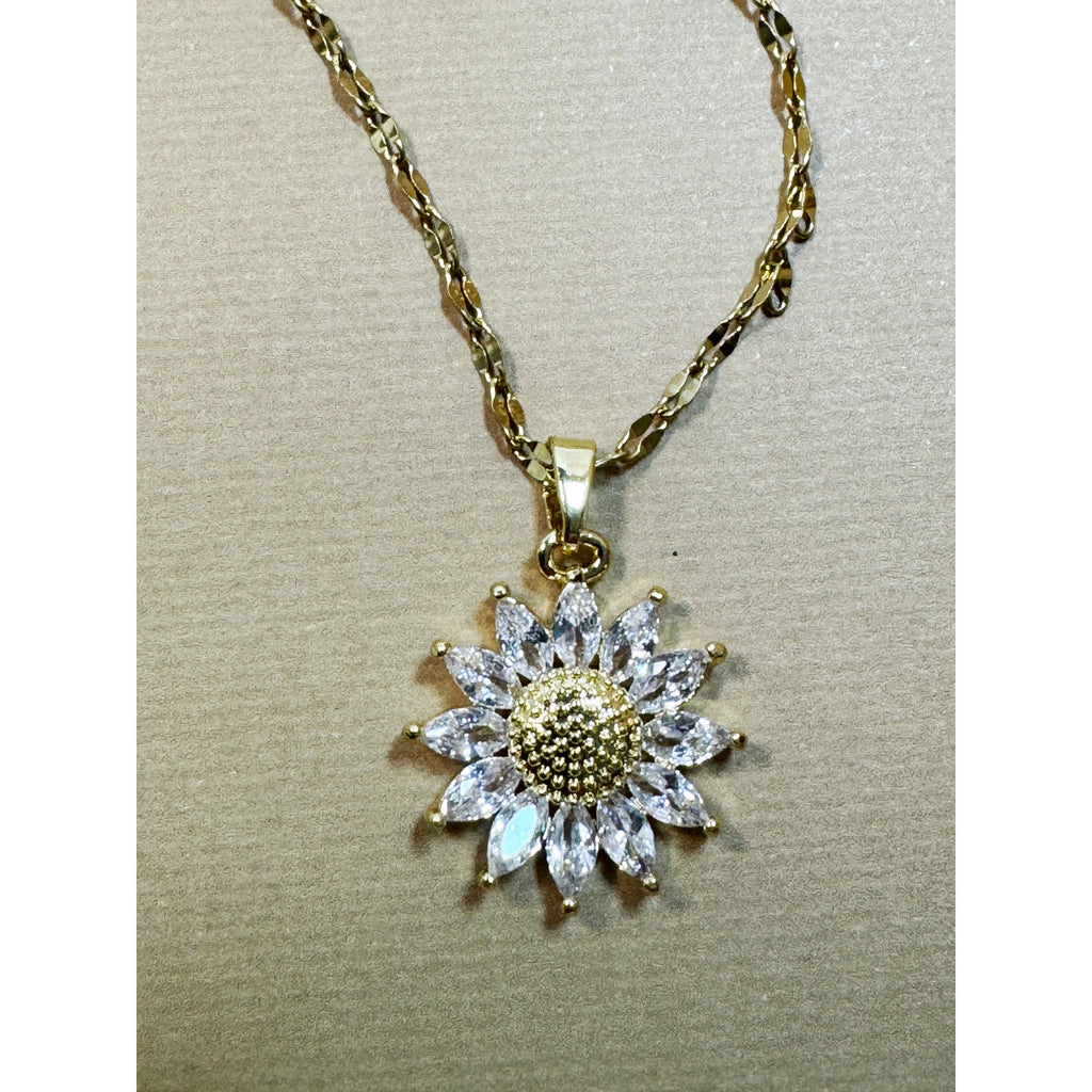 Gold Tone Sunflower Necklace with Clear Rhinestone Pendant 16-18" Chain New N305