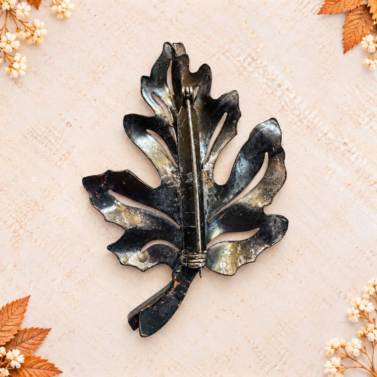 Vintage Copper Tone Oak Leaf Brooch Large Autumn Fall Statement Pin CP216