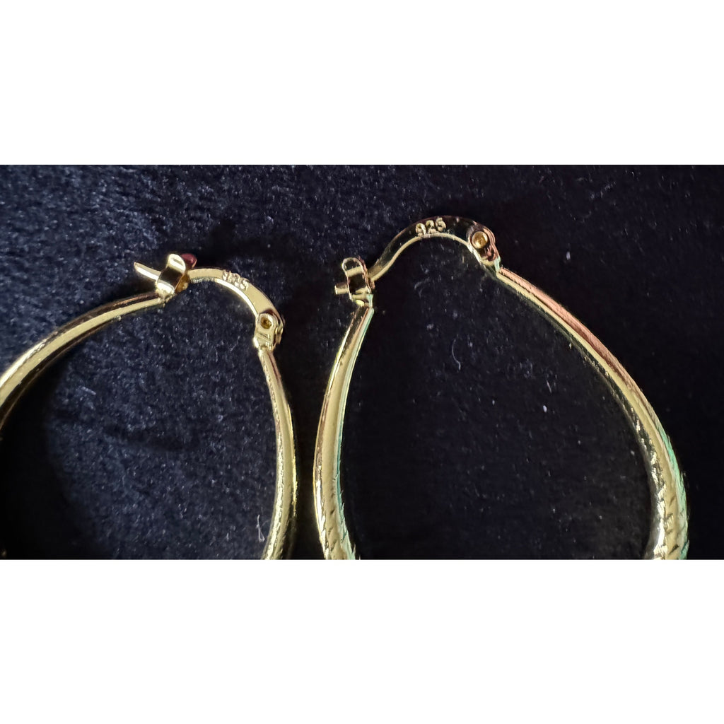 New 1.5" Gold Tone Hoop Earrings Textured Diamond Cut Classic Lightweight E93