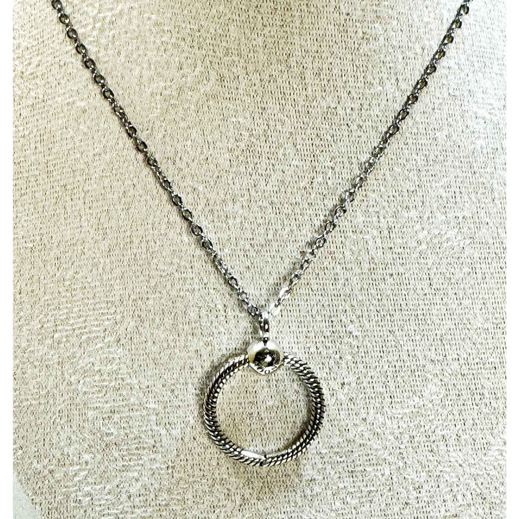 Silver Tone Circle Pendant Necklace Open Hoop Pendant Minimalist Pre-Loved N460