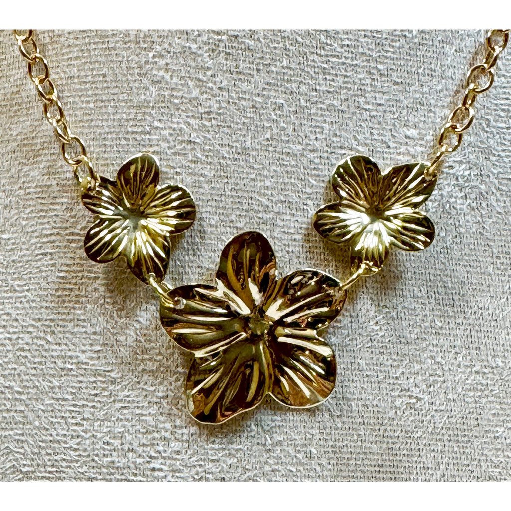 Gold Flower Necklace 16-18" Floral Statement Necklace Three Flower Pendant N353