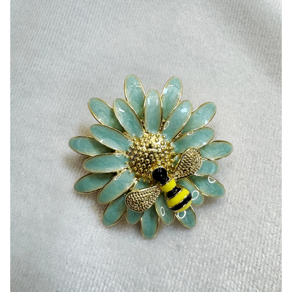 New Enamel Daisy Bee Brooch Pin Blue Flower Gold Tone Nature Garden 1.75" CP198