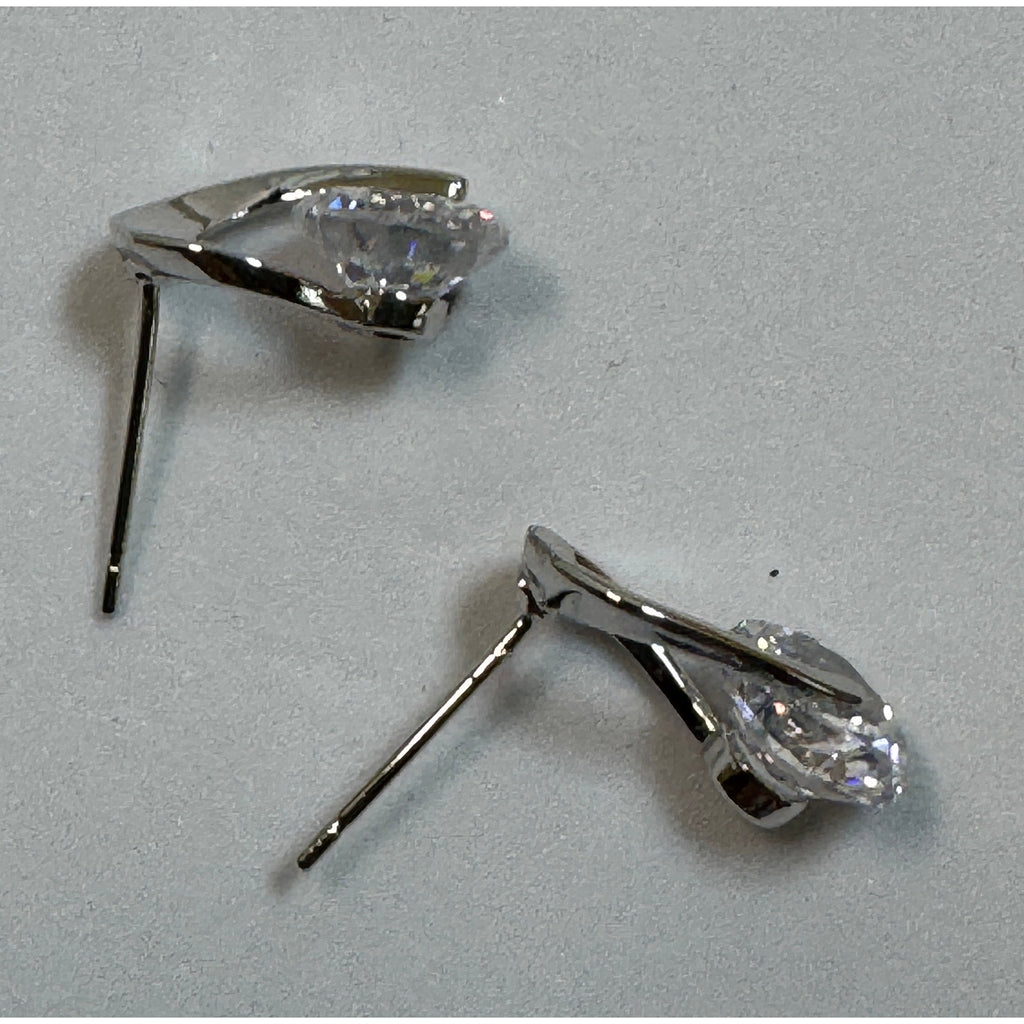 Silver Rhinestone Stud Earrings Clear Crystal Accent 5/8" New Elegant E301