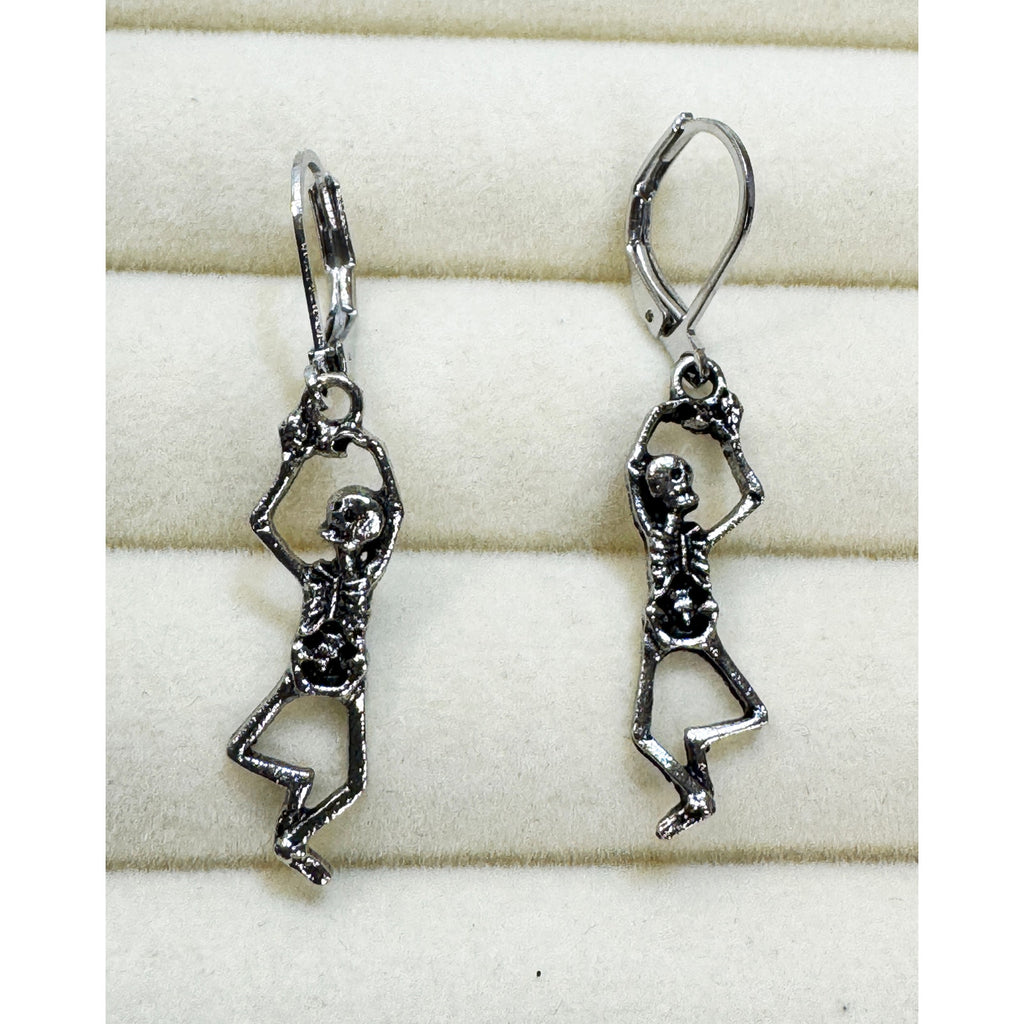 Halloween Skeleton Dangle Earrings Silver Tone Leverback Gothic Spooky 1.5" E491