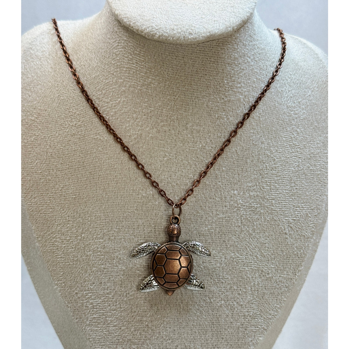 Sea Turtle Necklace Turtle Pendant 22" Chain Silver & Copper Tone  New N467