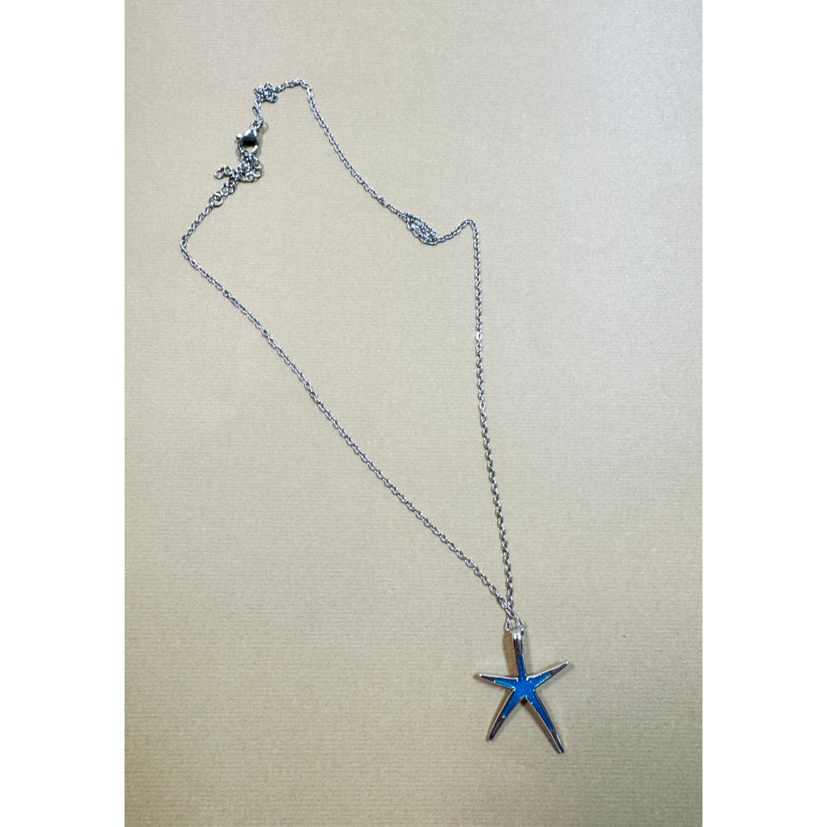 Silver Tone Turquoise Colored Starfish Necklace  Ocean Sea Star Pendant 16" N303