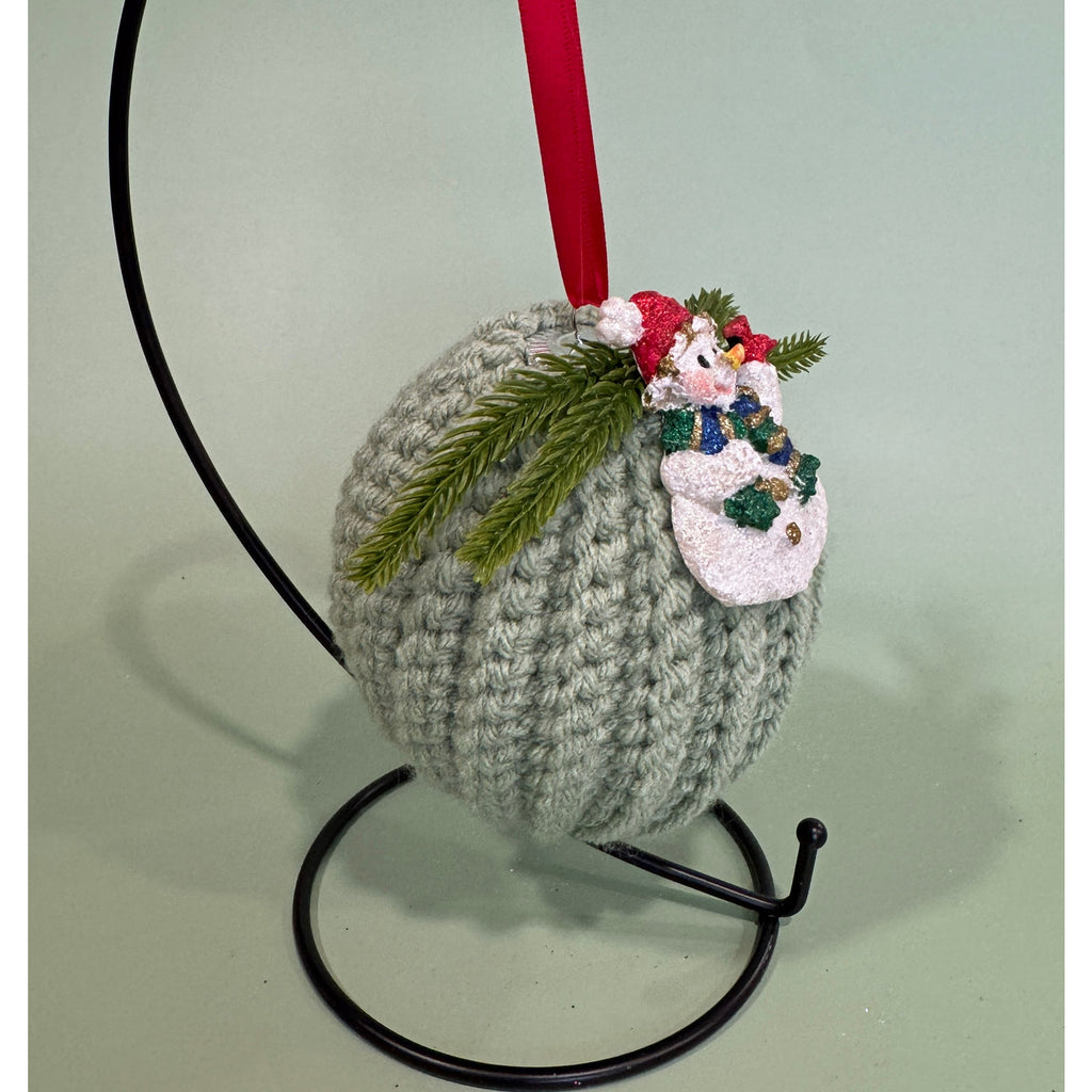 Handmade Crocheted Christmas Ornament Ball  Bauble  Tree Decoration   CO3