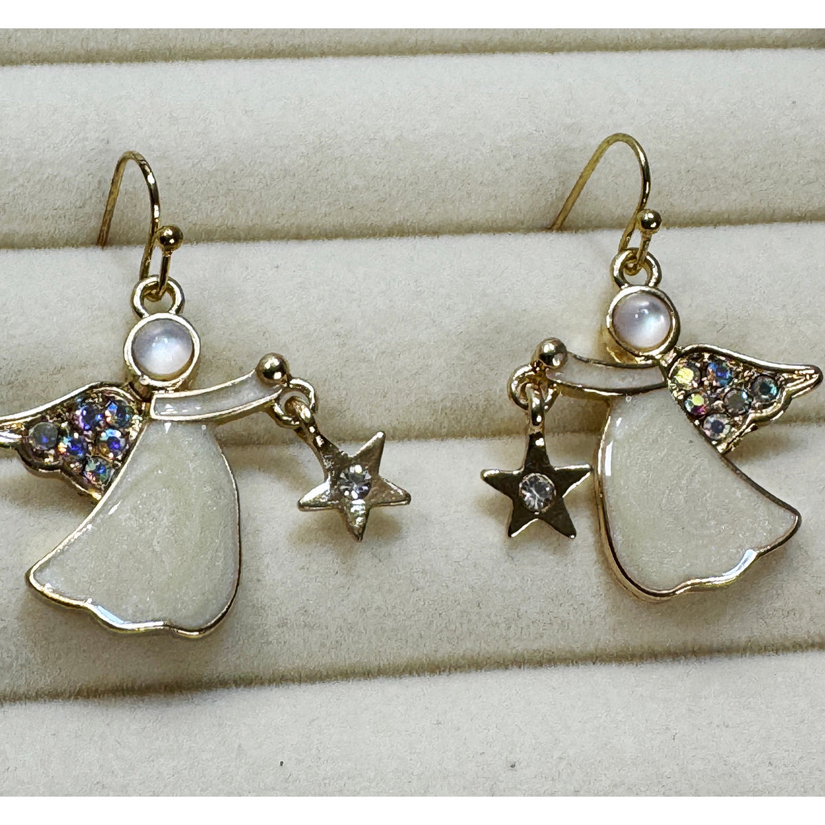 Christmas Angel Dangle Earrings Gold Tone Rhinestone Star White Enamel 1" E467