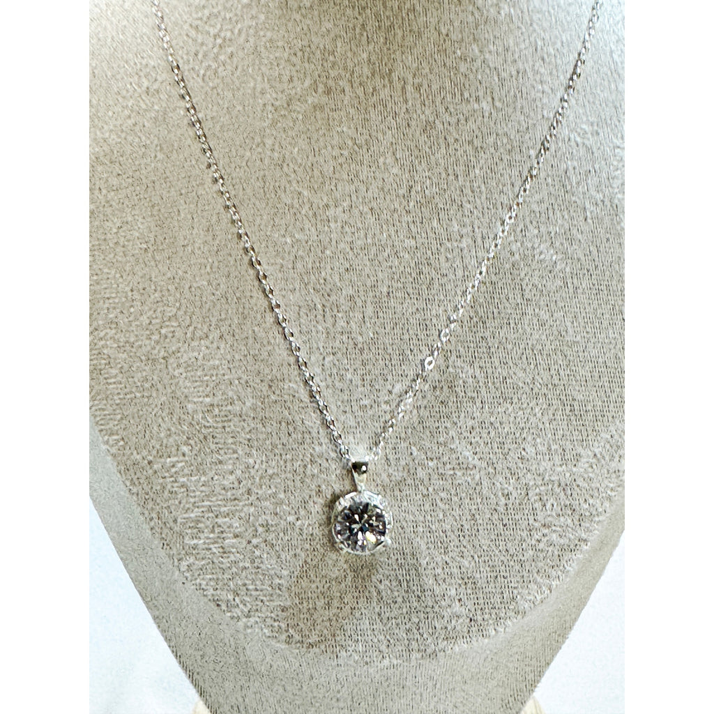 Round Clear Crystal Solitaire Pendant Necklace Silver Tone 18" Chain N450