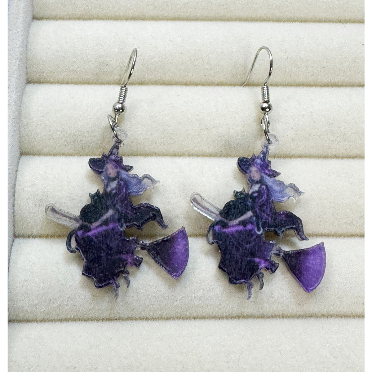 New Halloween Purple Witch Acrylic Dangle Earrings Spooky Costume Jewelry E480