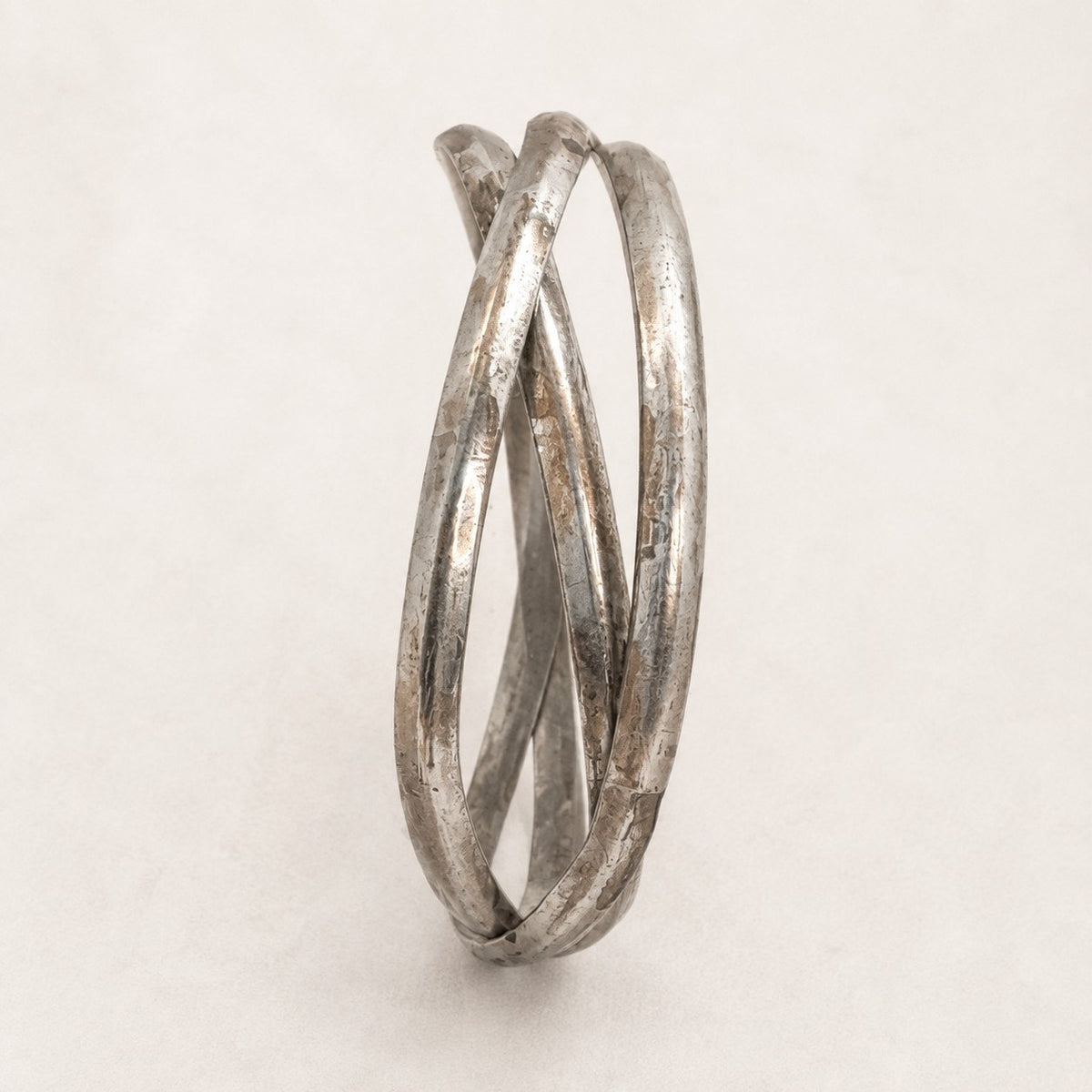 Silver Tone Interlocking Triple Bangle Bracelet Textured Statement Jewelry B181