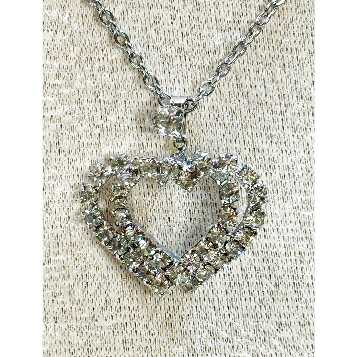 Vintage Double Heart Rhinestone Pendant Necklace Silver Tone 20" Chain N453