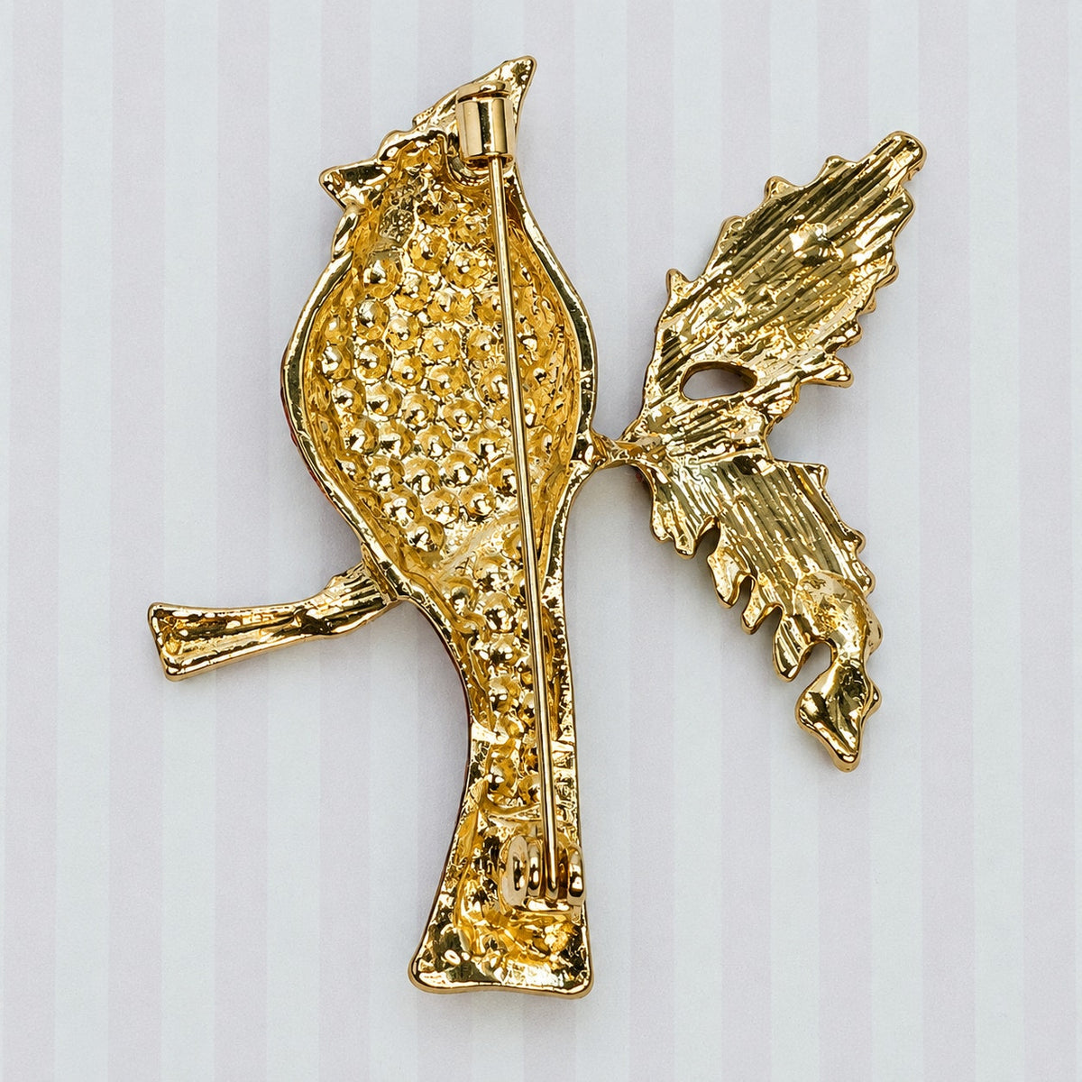 Red Cardinal Rhinestone Brooch Pin Gold Tone Christmas Bird Holly 2.25" CP170