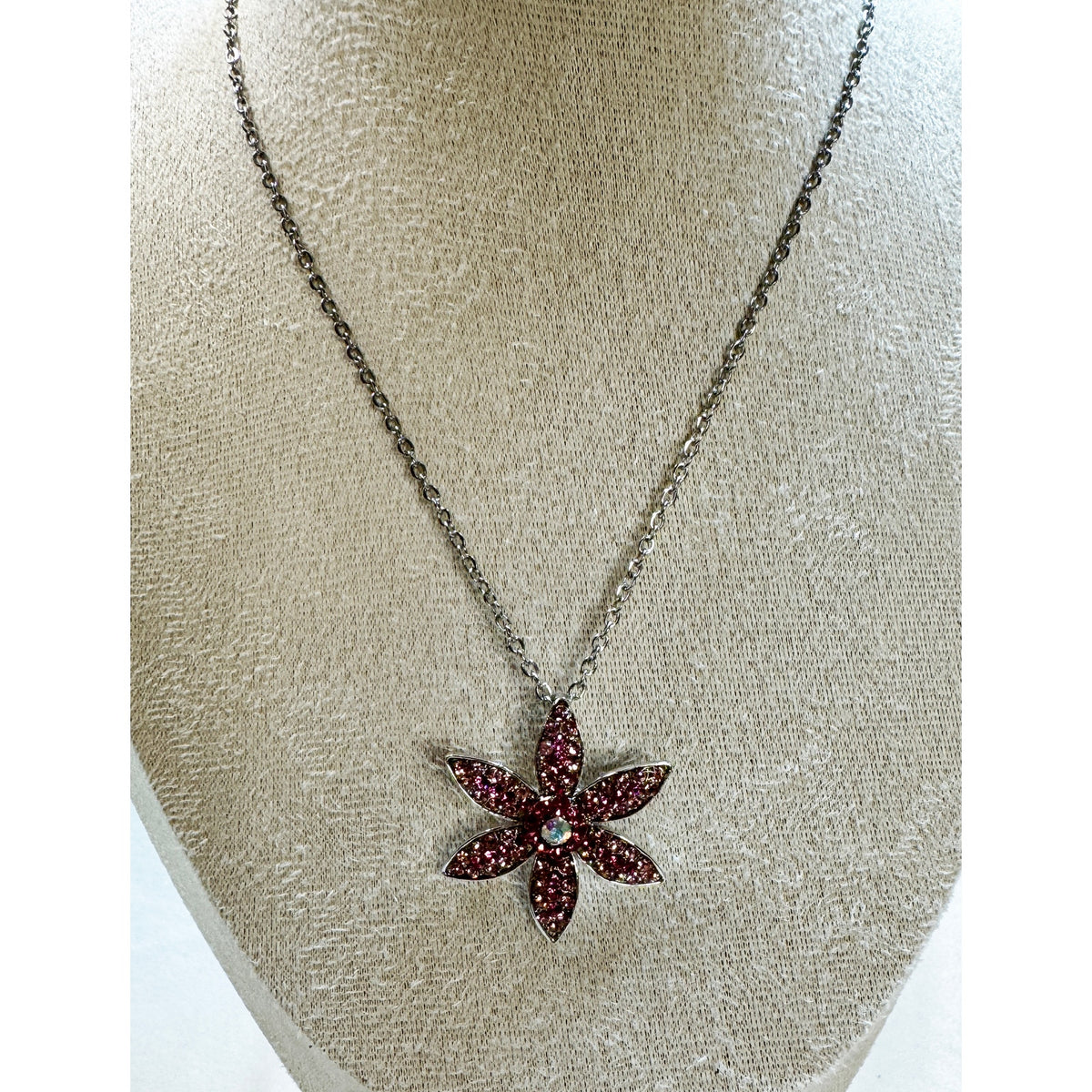 Vintage Pink Rhinestone Flower Pendant Necklace Silver Tone Floral Jewelry N457