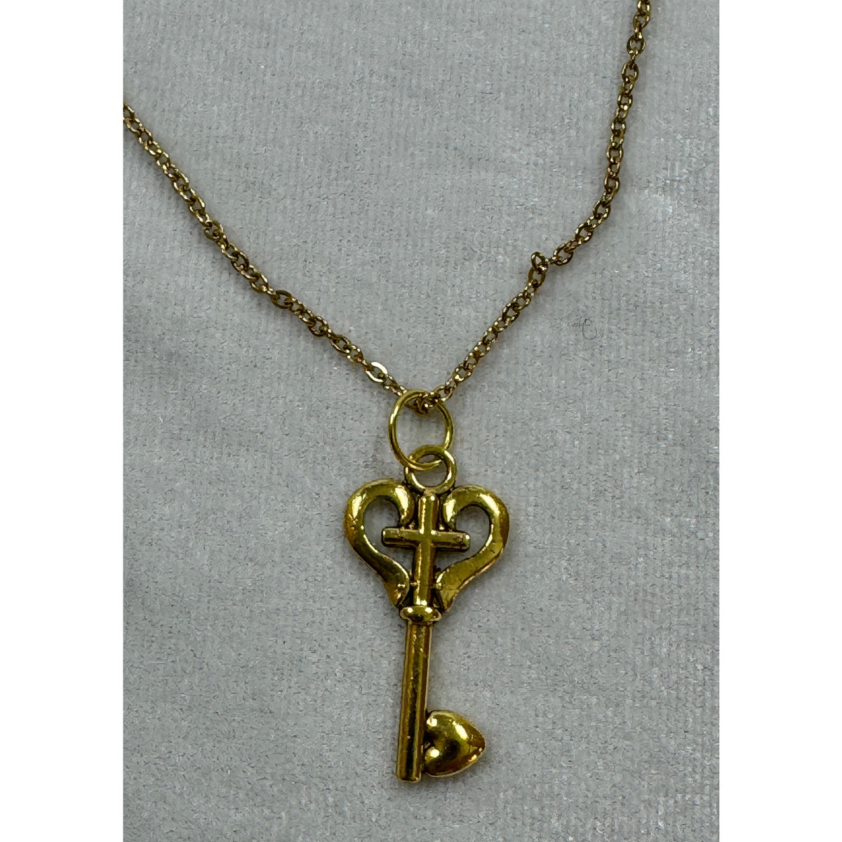 Gold Heart Key Necklace Cross Key Pendant 18-20 Inch Chain N285