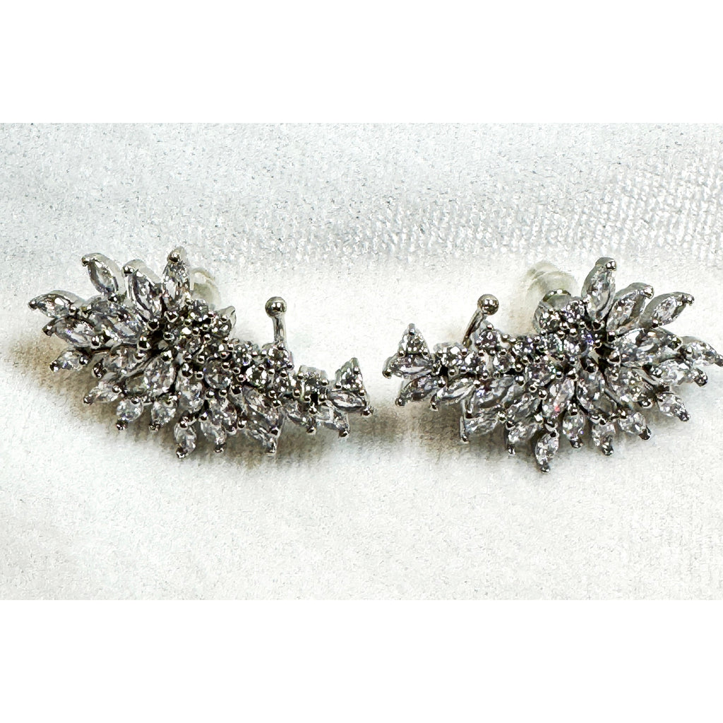 Rhinestone Floral Climber Earrings Silver Tone Crystal Leaf Vine Posts  E288