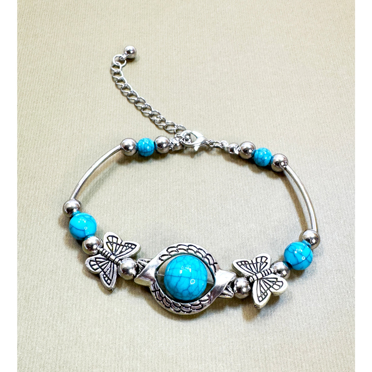 Turquoise Beaded Butterfly Bracelet Silver Tone Adjustable 7-8 Inch New B142