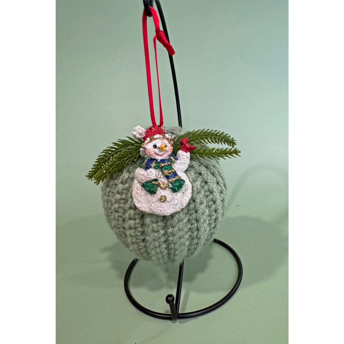 Handmade Crocheted Christmas Ornament Ball  Bauble  Tree Decoration   CO3