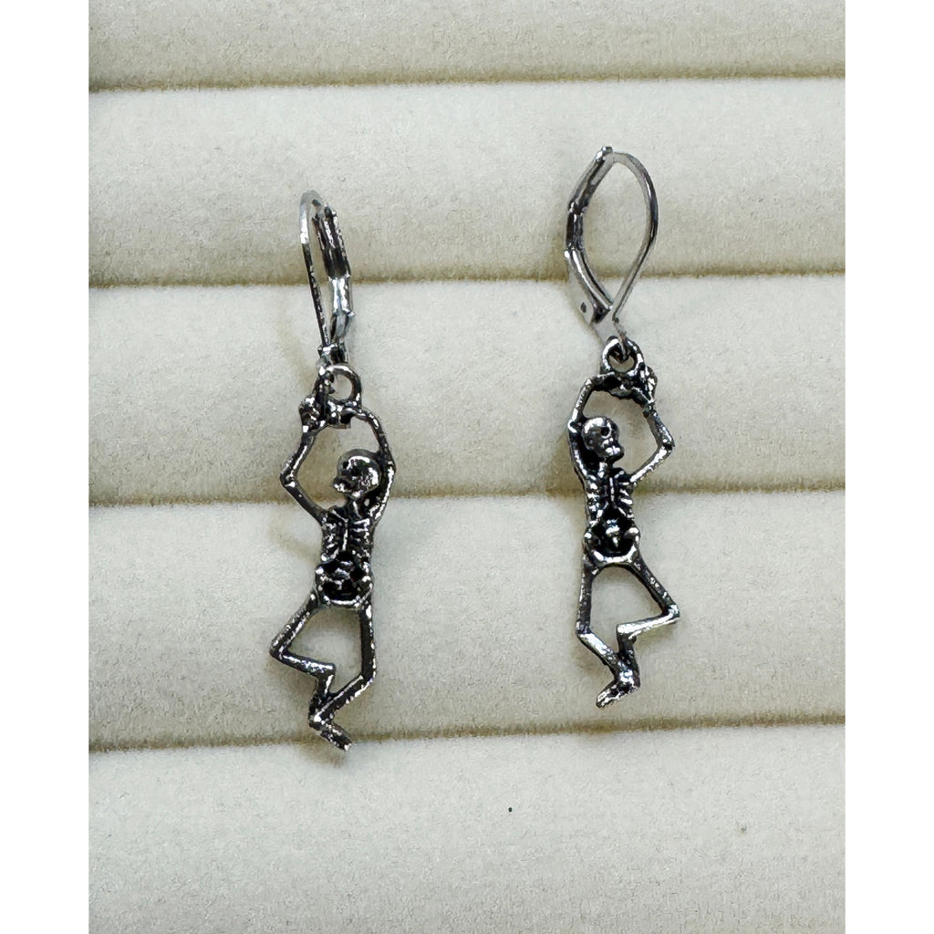 Halloween Skeleton Dangle Earrings Silver Tone Leverback Gothic Spooky 1.5" E491