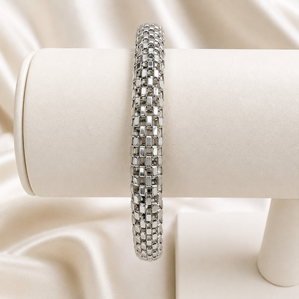 Silver Tone Woven Mesh Bangle Bracelet Textured Basket Weave Jewelry B170