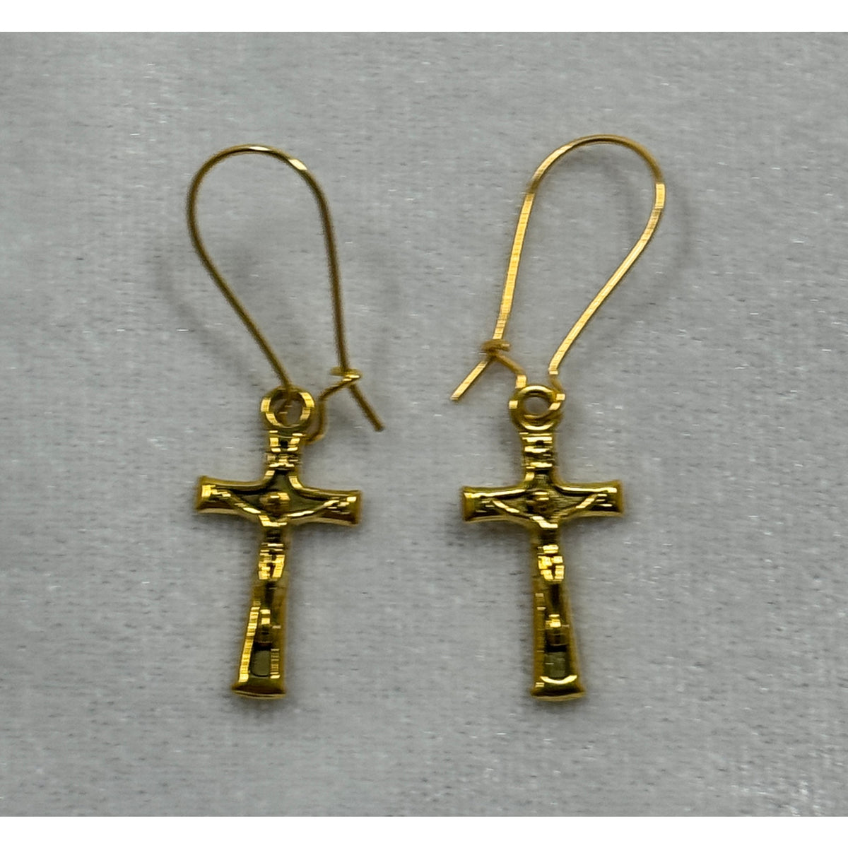 Gold Tone Crucifix Cross Dangle Earrings Christian Faith Jewelry 1 Inch E273