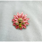 New Pink Enamel Daisy Bee Brooch Pin Gold Tone Floral Garden Spring 1.75" CP197