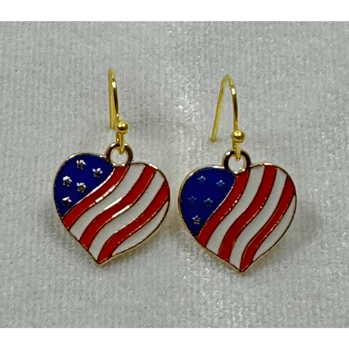 Americana USA Heart Flag Dangle Earrings Patriotic Red White Blue E235