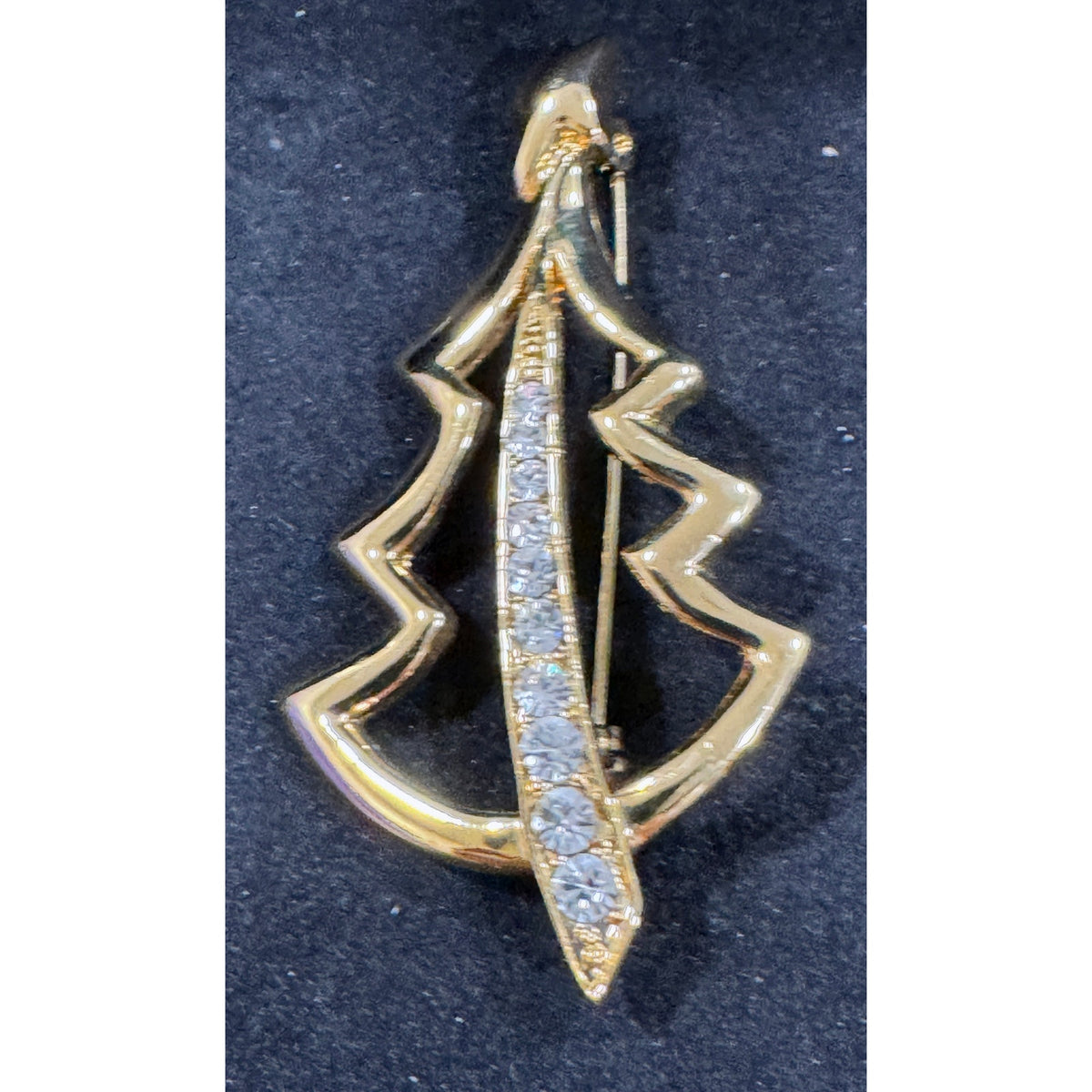 Vintage Gold Tone Rhinestone Christmas Tree Brooch Pin 1.25x2.25 Inches  CP64