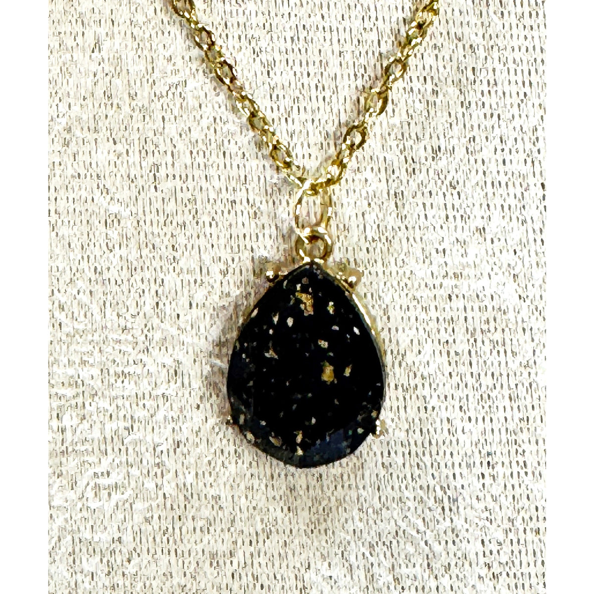 Black Teardrop Crystal Necklace Gold Tone Elegant Statement Pendant N434
