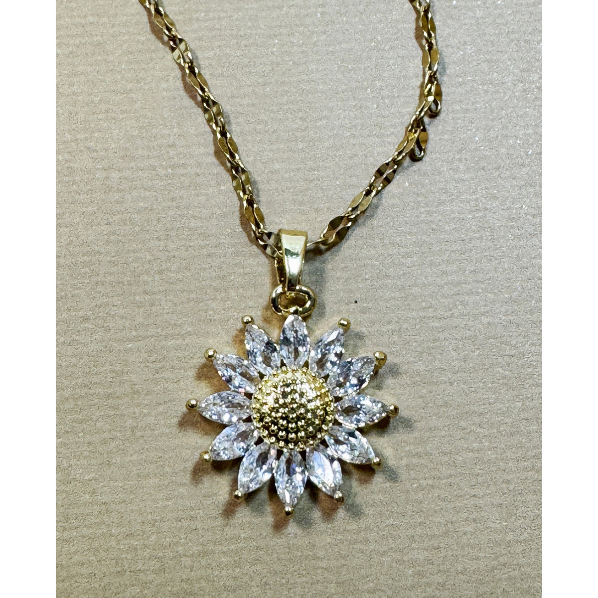 Gold Tone Sunflower Necklace with Clear Rhinestone Pendant 16-18" Chain New N305