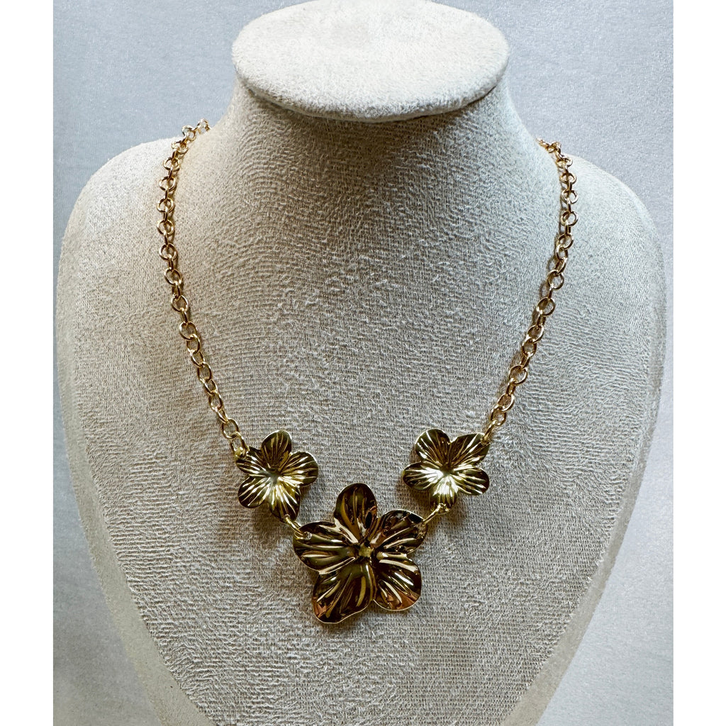 Gold Flower Necklace 16-18" Floral Statement Necklace Three Flower Pendant N353