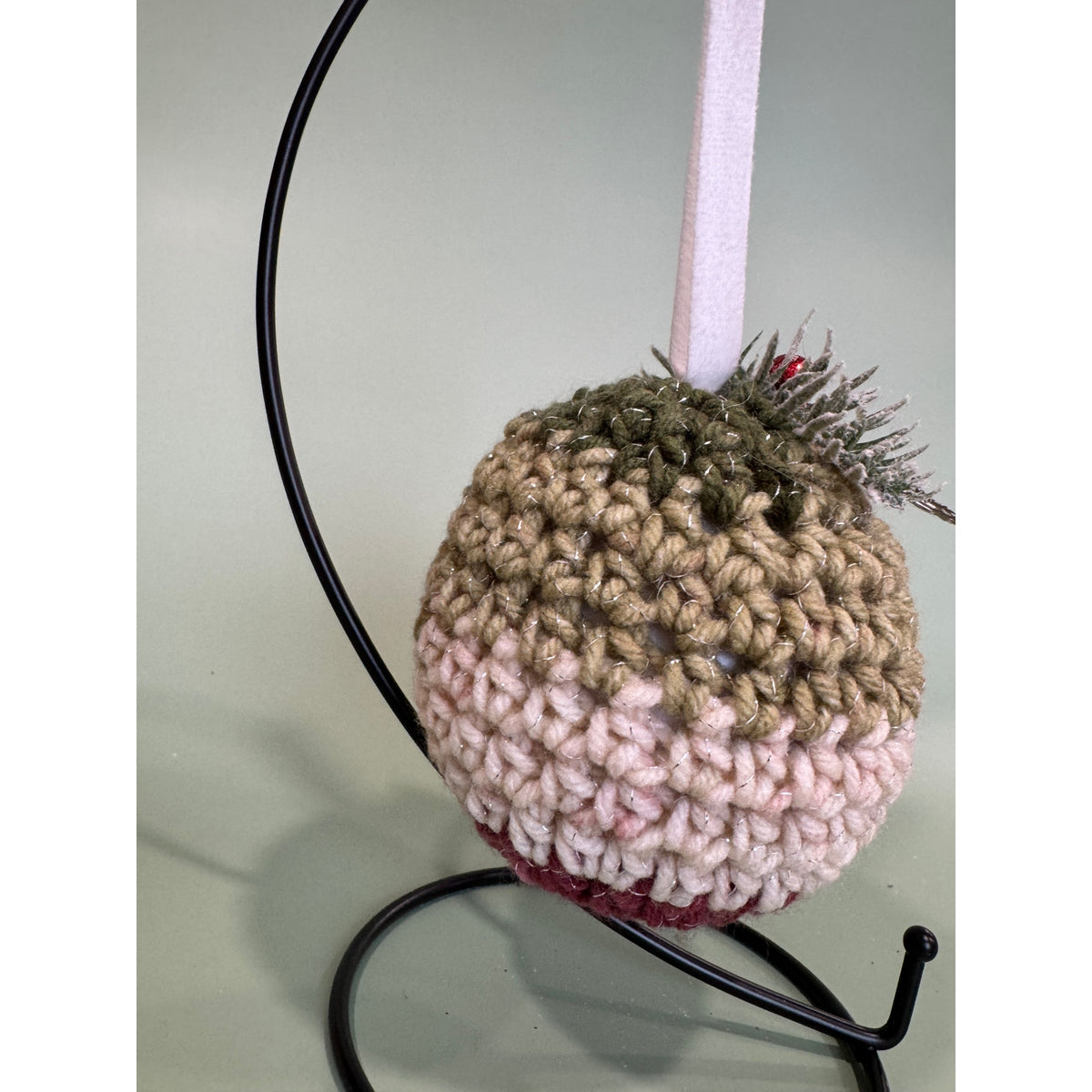 Handmade Crocheted Christmas Ornament Ball Bauble Tree Decoration   CO16