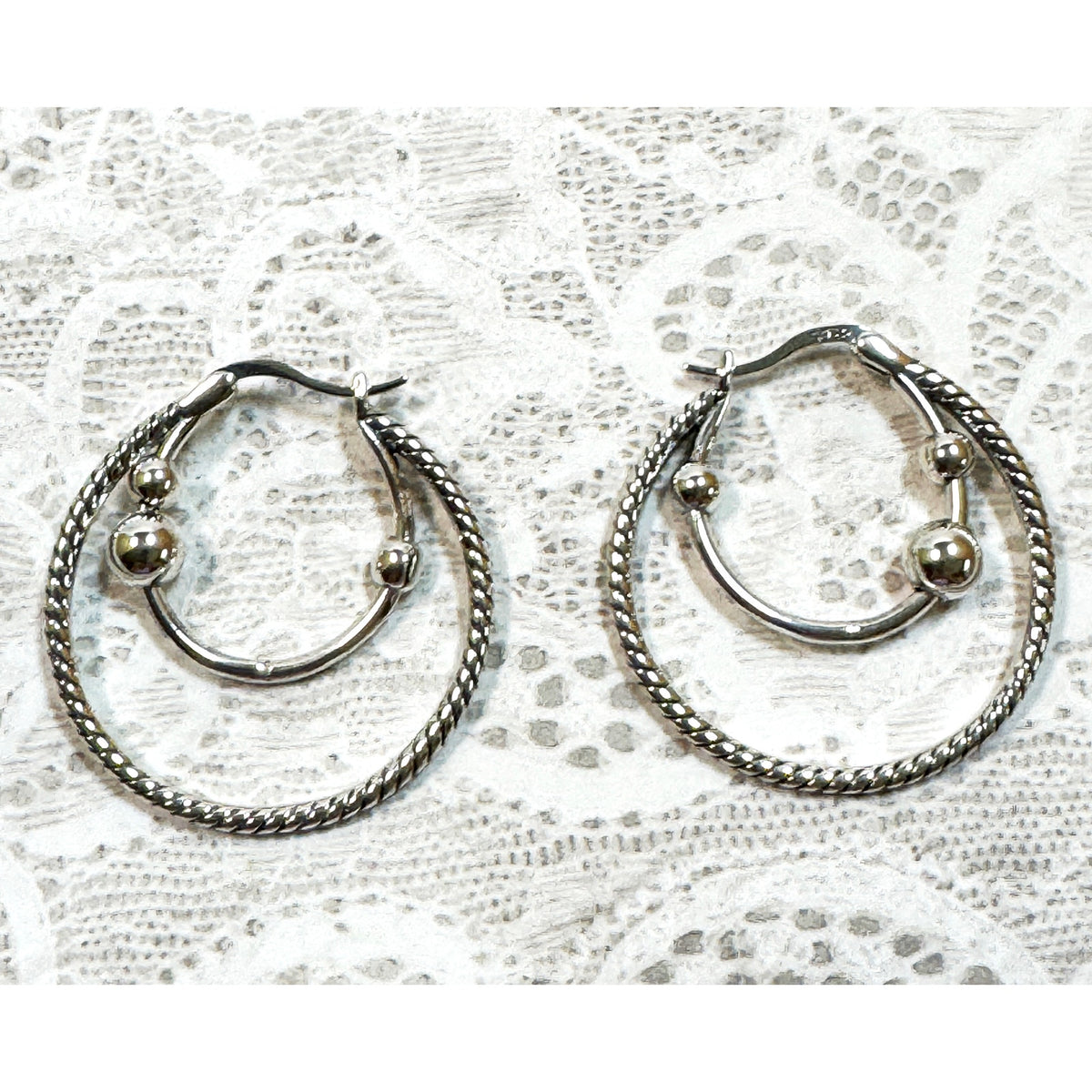 Silver Tone Double Hoop Earrings 1 Inch Twisted Textured Circle Hoops E298