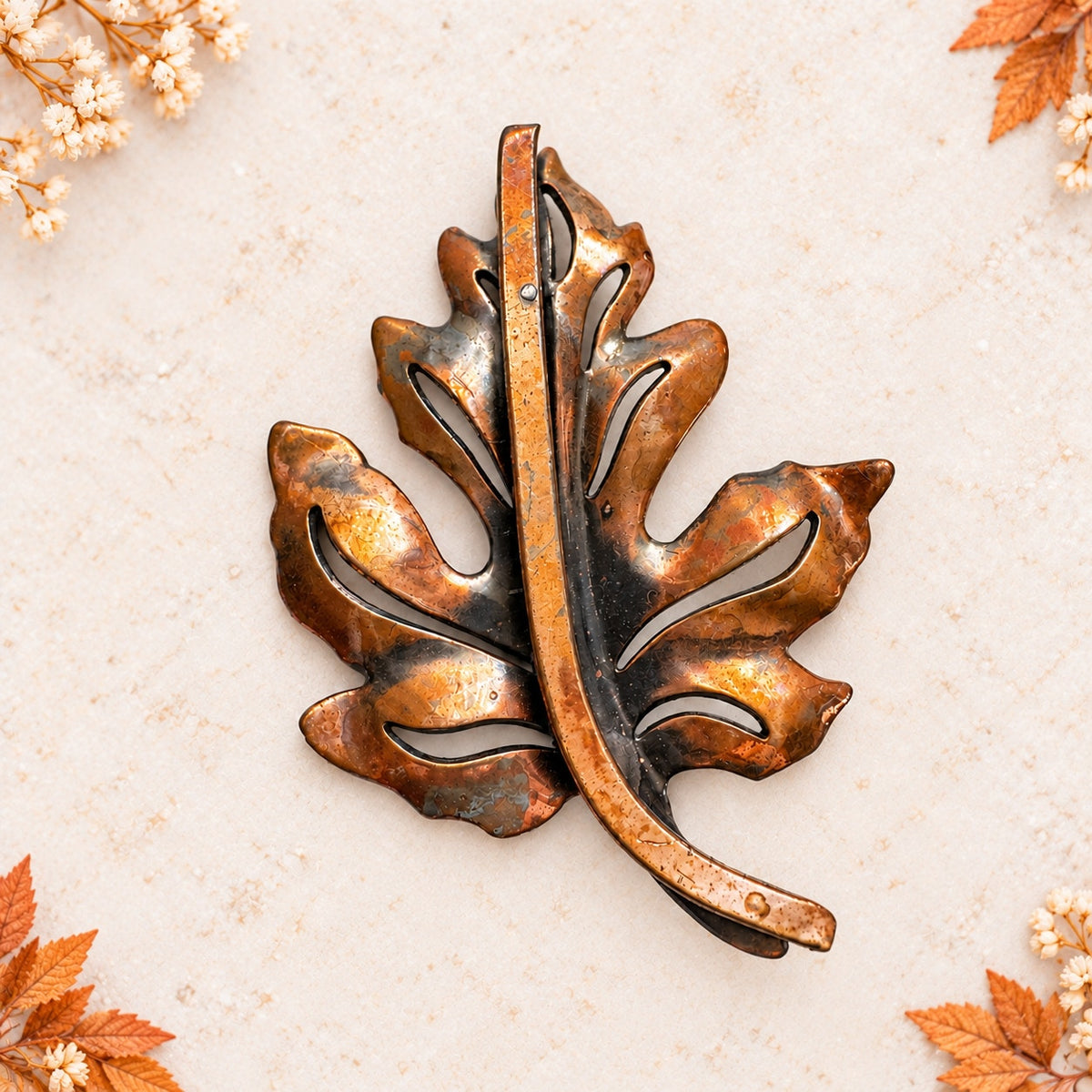 Vintage Copper Tone Oak Leaf Brooch Large Autumn Fall Statement Pin CP216