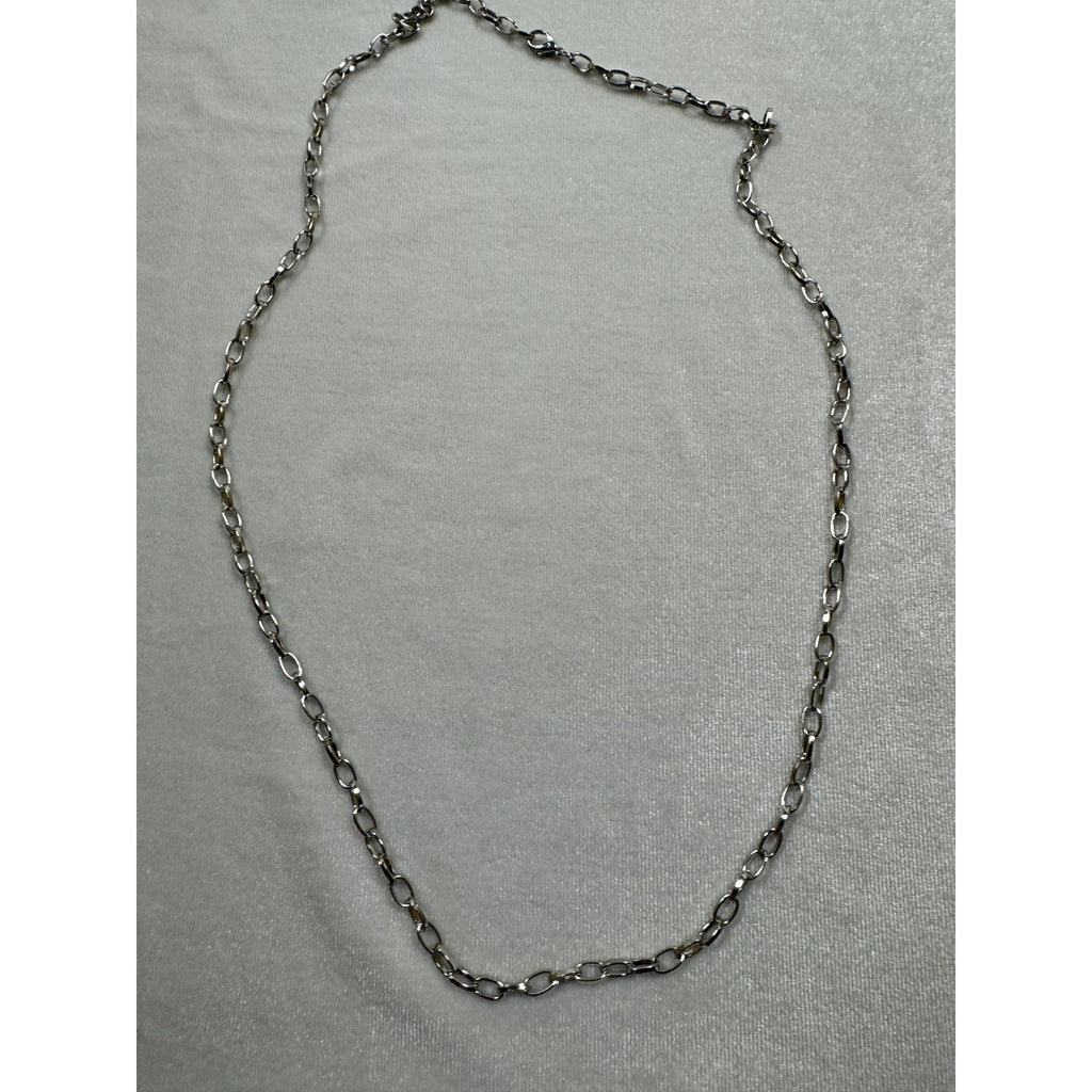 Silver Tone Figaro Link Necklace 26 Inch Long Chain Classic Fashion Jewelry N207