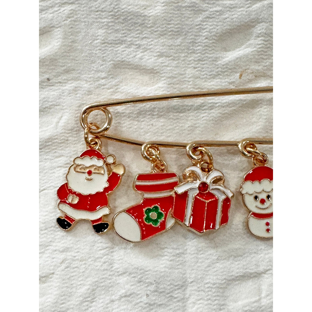 Gold Tone Christmas Charm Pin – New Holiday Jewelry CP02