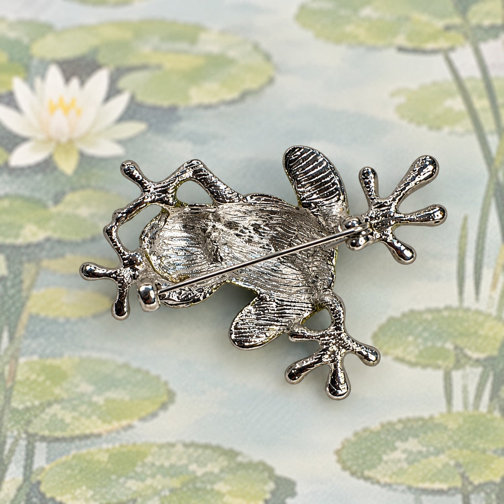 Green Rhinestone Frog Brooch Pin Silver Tone Lily Pad Nature Jewelry 2" CP183