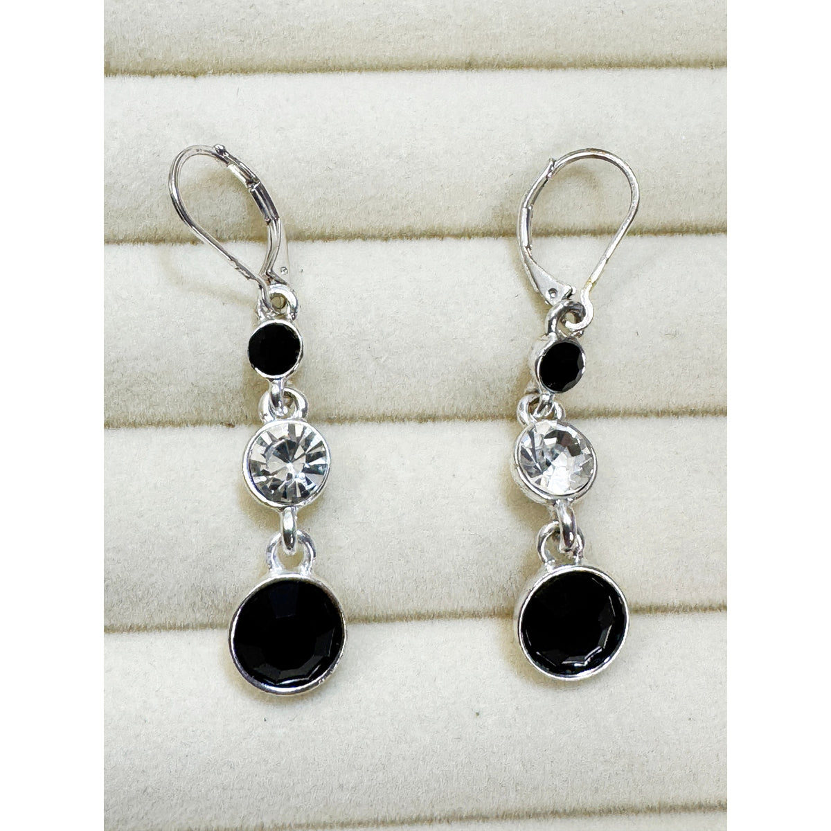 Black & Clear Rhinestone Dangle Earrings Silver Leverback 2.5" Pre-loved E502