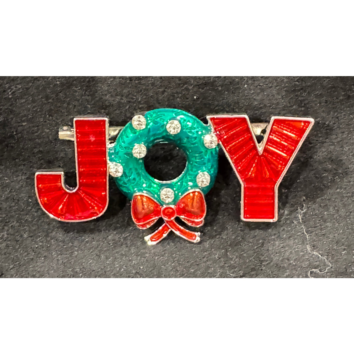 Vintage JOY Christmas Wreath Pin – Enamel & Rhinestone Holiday Brooch CP48