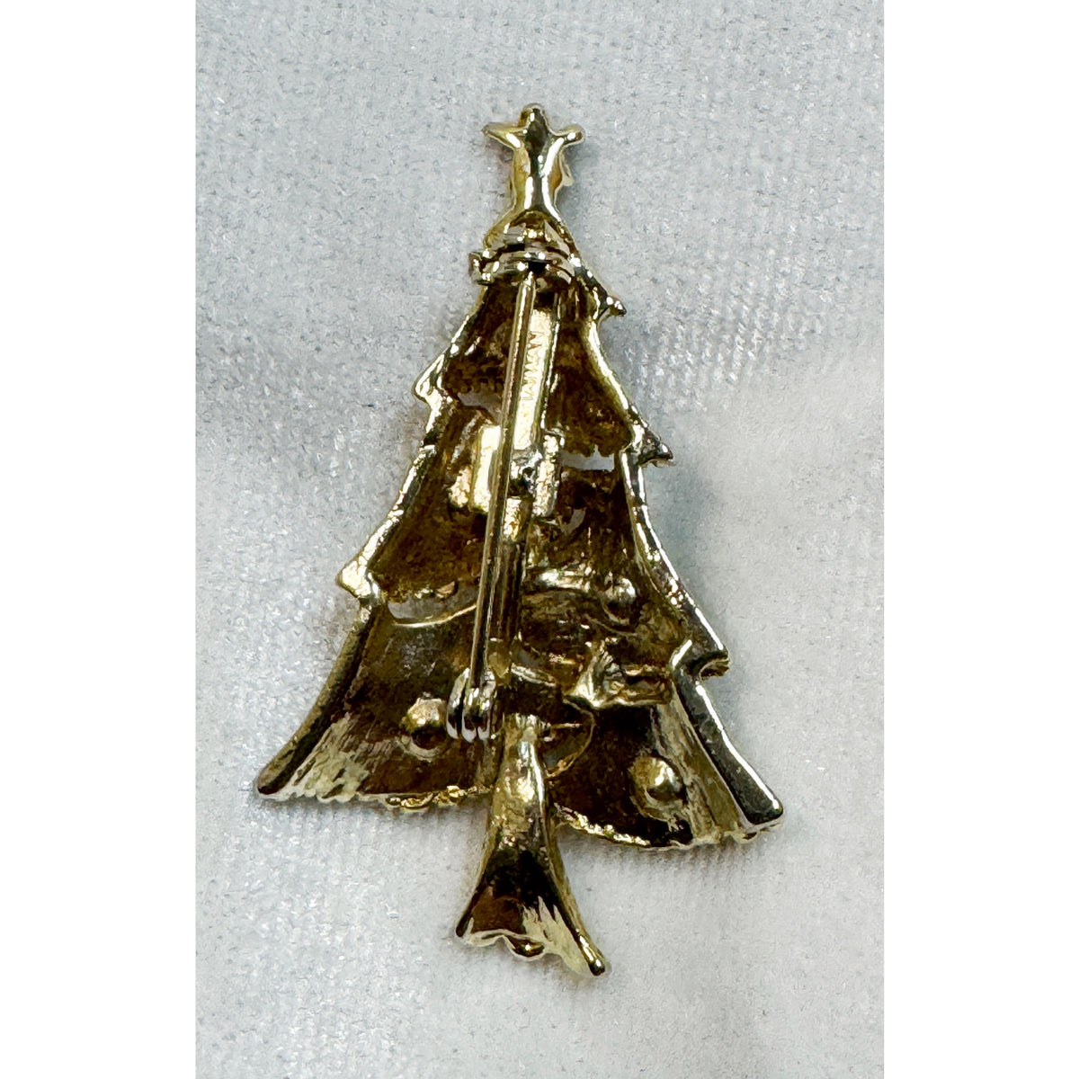 Vintage Christmas Tree Brooch Pin Gold Tone Enamel Holiday Jewelry 2 Inch CP191