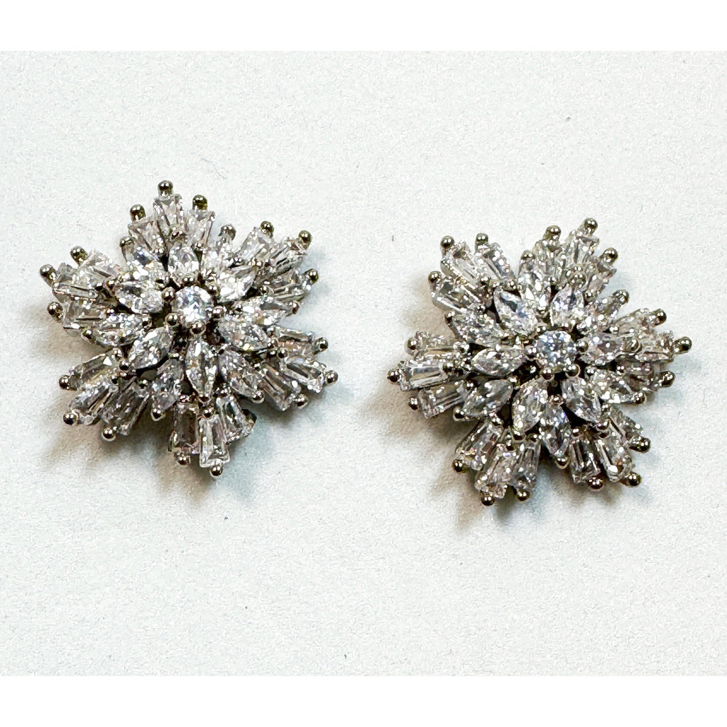 Silver Tone Rhinestone Flower Post Earrings Sparkly Crystal Studs 5/8" E292