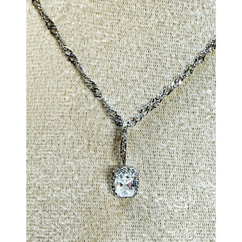 Vintage Large Clear Rhinestone Pendant Silver Tone 18" Chain Statement N454