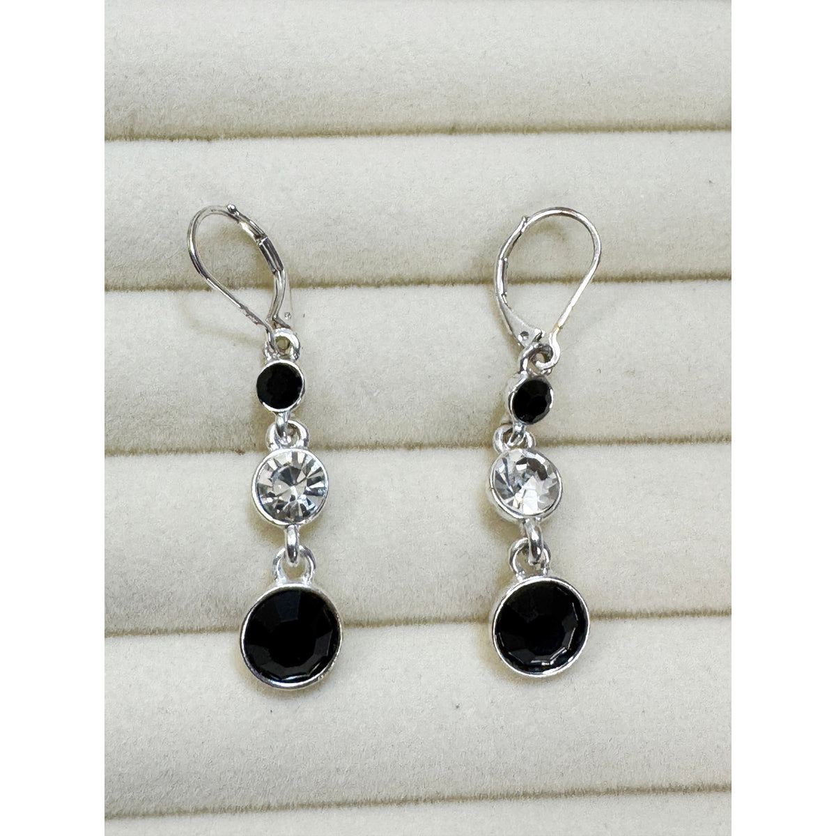Black & Clear Rhinestone Dangle Earrings Silver Leverback 2.5" Pre-loved E502
