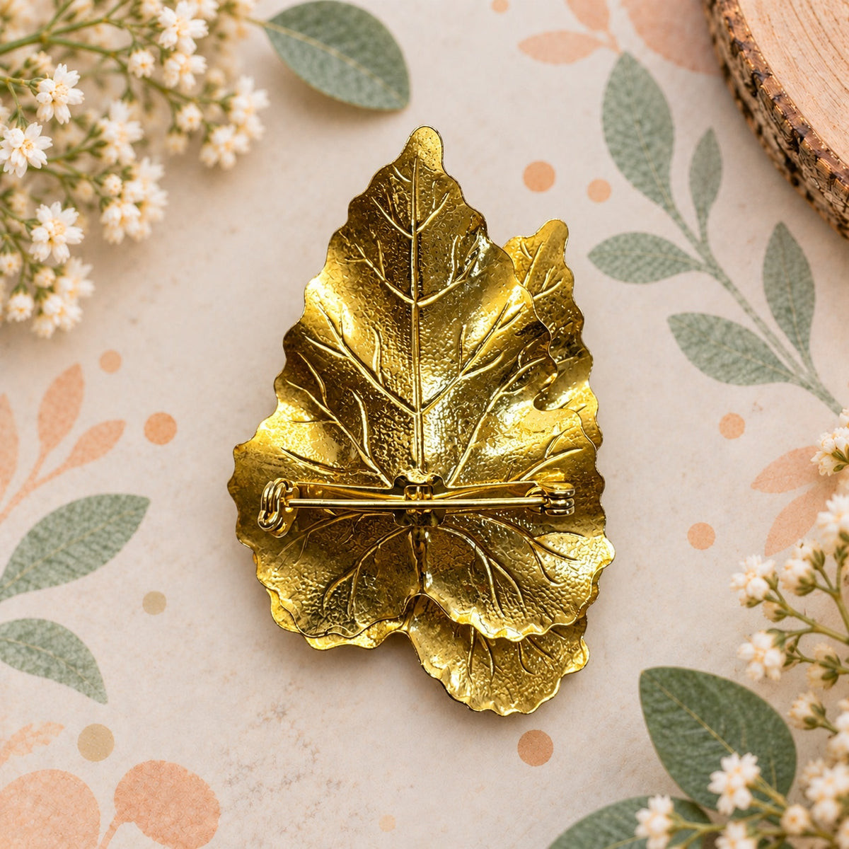 Green Enamel Double Leaf Brooch Gold Tone Textured Botanical Vintage Pin CP208