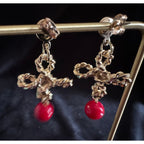 Vintage 1.5” Gold Tone Red Bead Dangle Earrings Twisted Knot Design E98