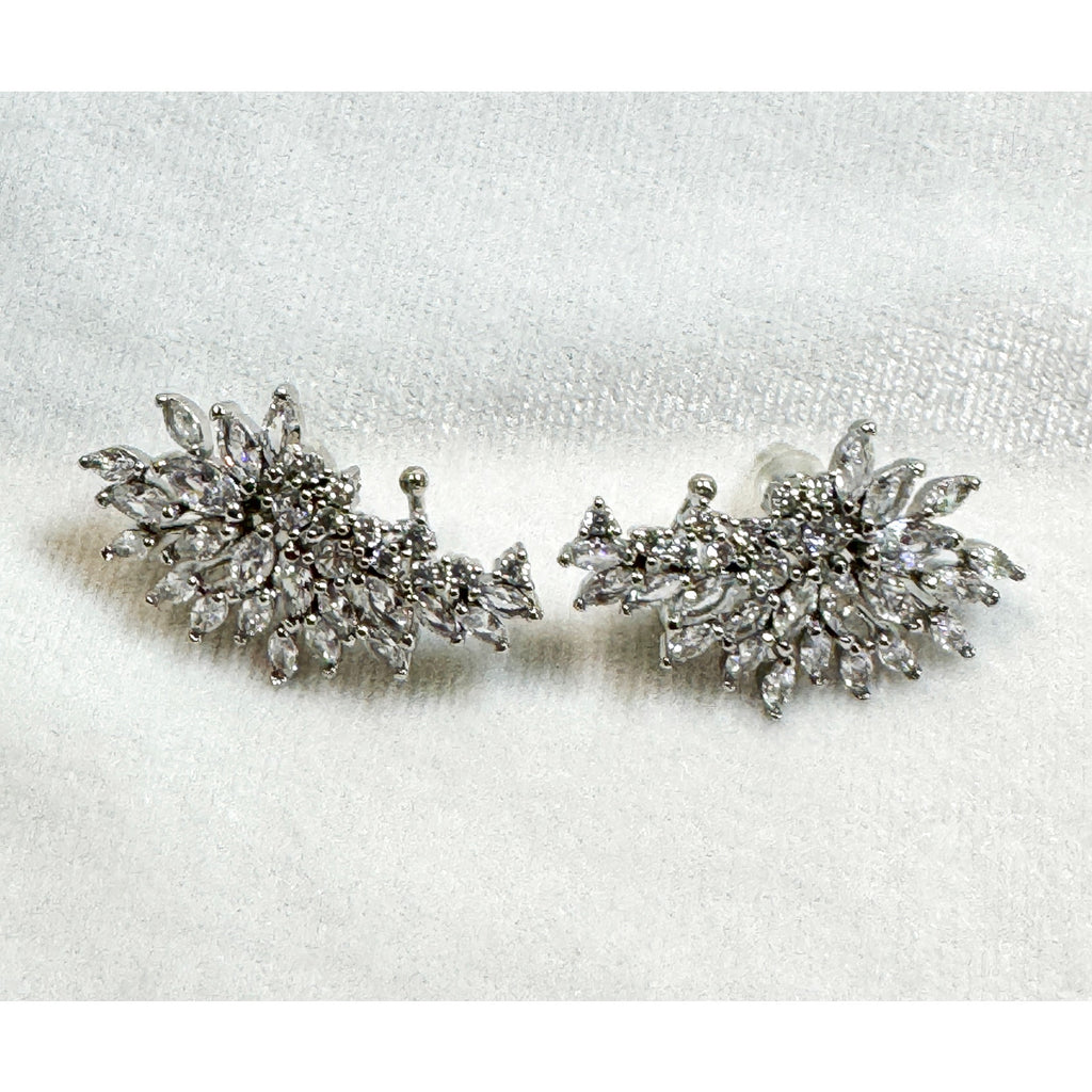 Rhinestone Floral Climber Earrings Silver Tone Crystal Leaf Vine Posts  E288