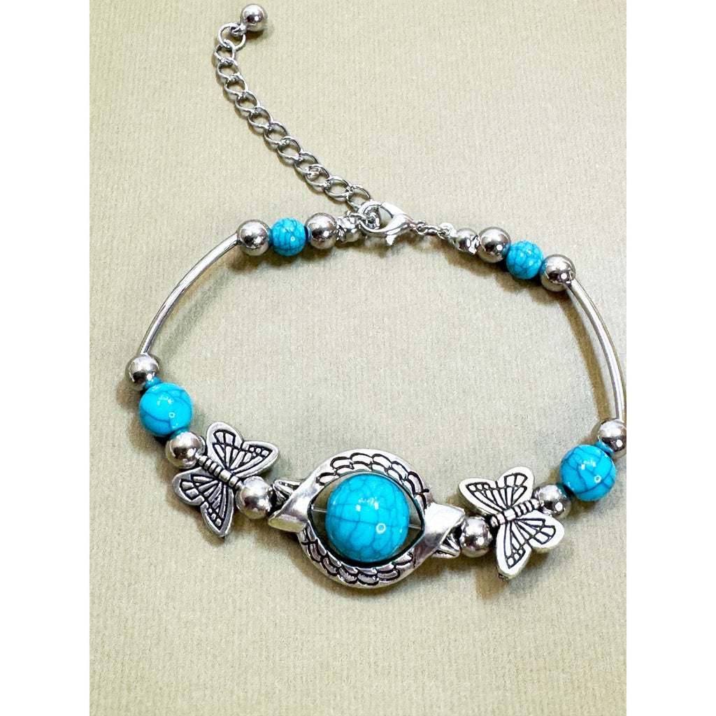 Turquoise Beaded Butterfly Bracelet Silver Tone Adjustable 7-8 Inch New B142